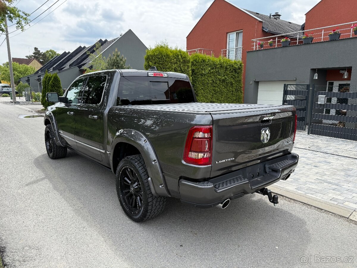 DODGE RAM 1500 HEMI LIMITED OFFROAD PAKET