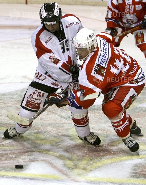 HC Moeller Pardubice hraný dres Koukal Petr - 5