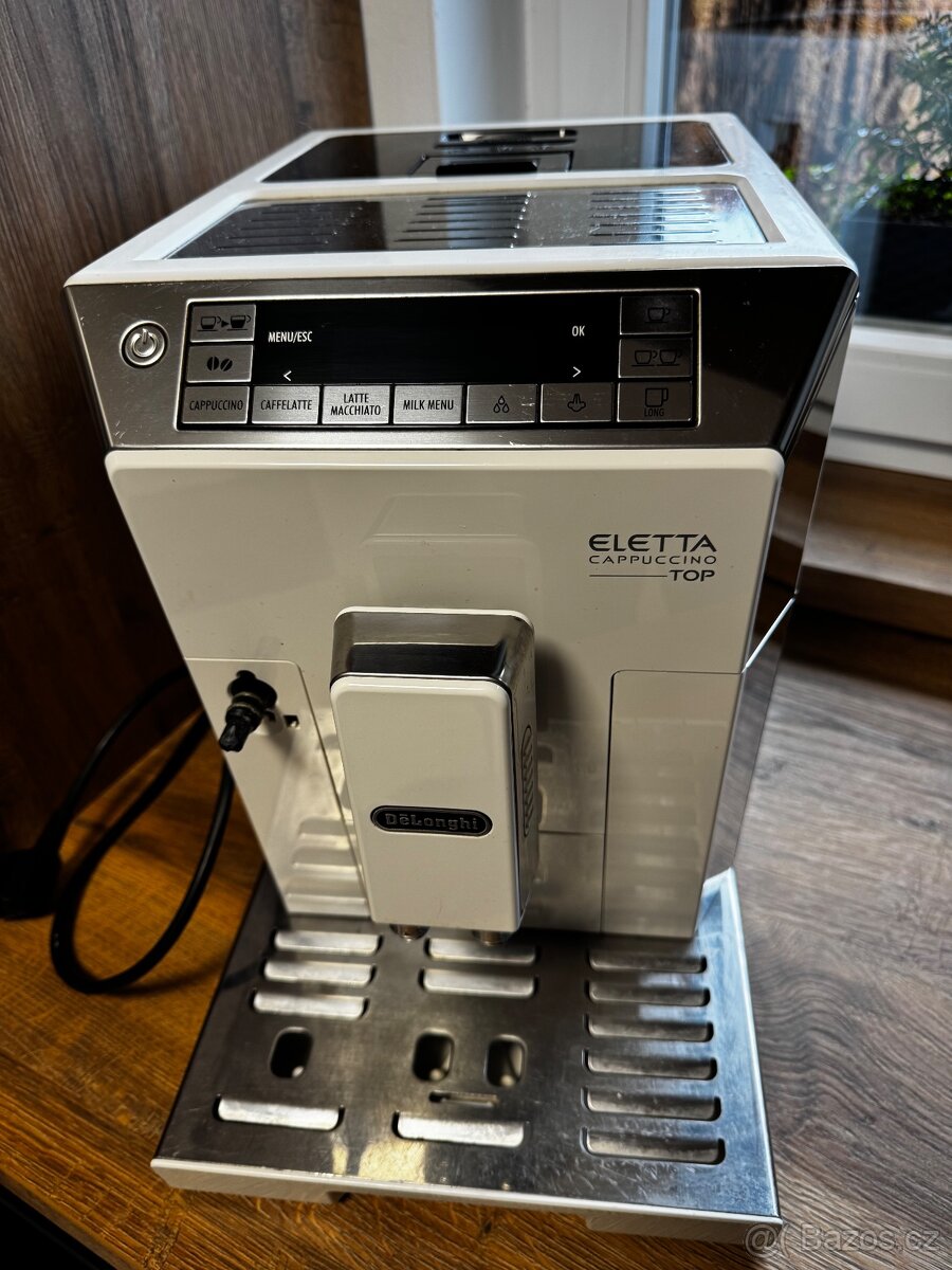 Kávovar De’longhi ECAM - 5