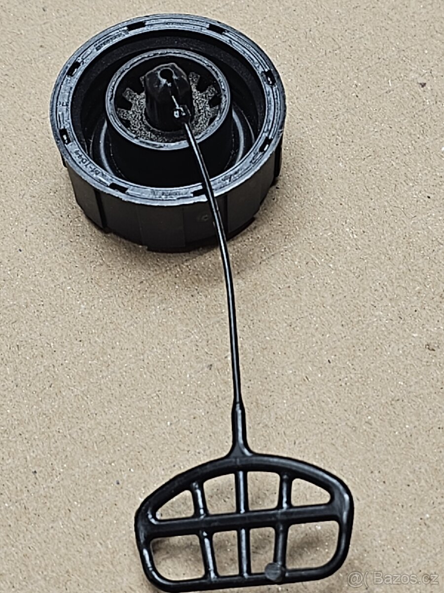 Víčko benzínové nádrže Colibri atd, zdarma pošt. - 5