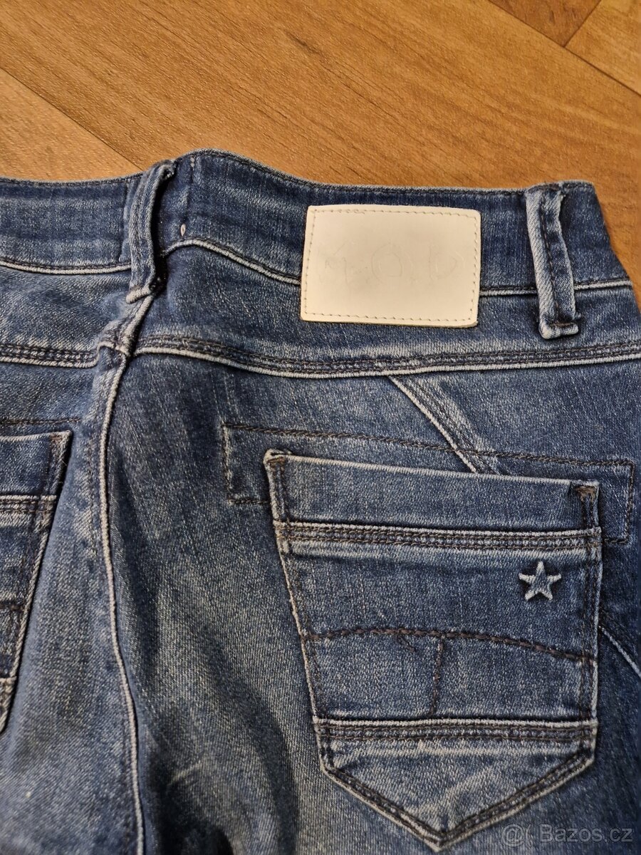 Značkové strečové kraťasy M.O.D - 5