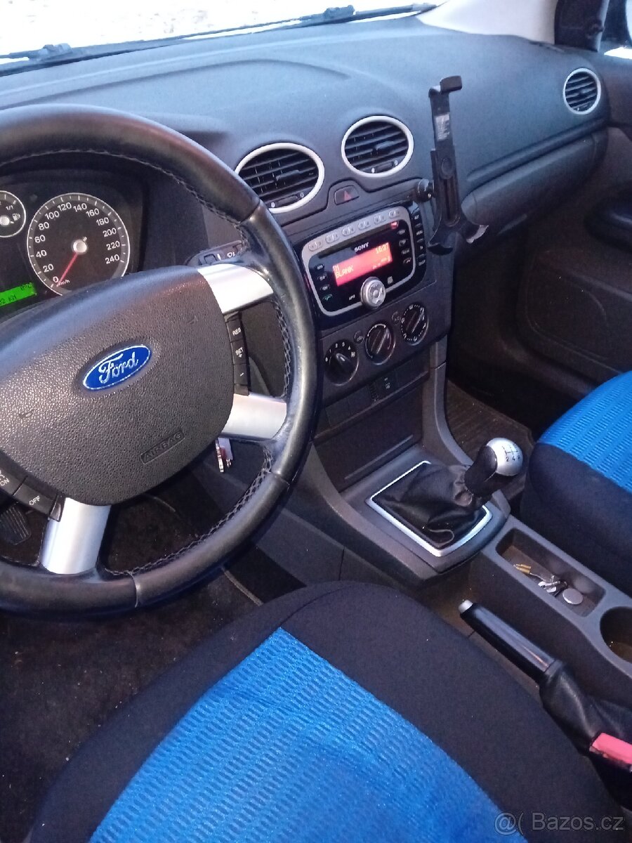 Ford Focus II - 5