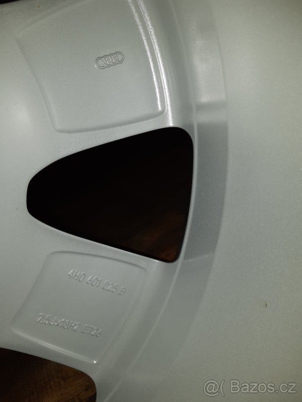 Audi alu 5x112 18 x 7,5 ET26 úplně nové 4H0601025B - 5