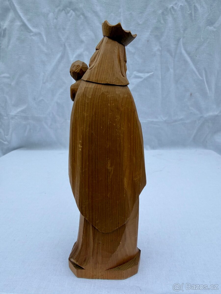 Dřevěná socha Panna Marie královna s jezulátkem - 5