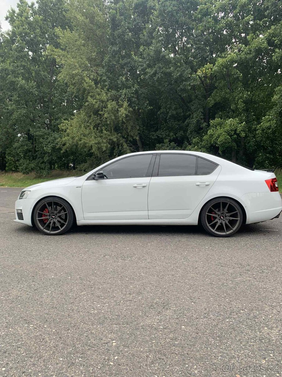 Octavia 3 RS TSI - 5