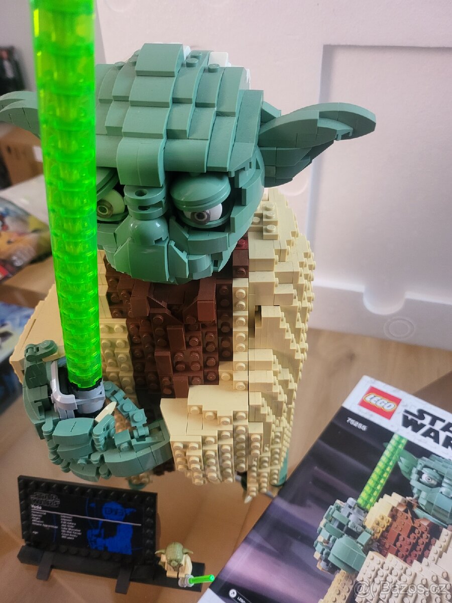 Prodam Lego Star Wars Yoda 75255 - 5
