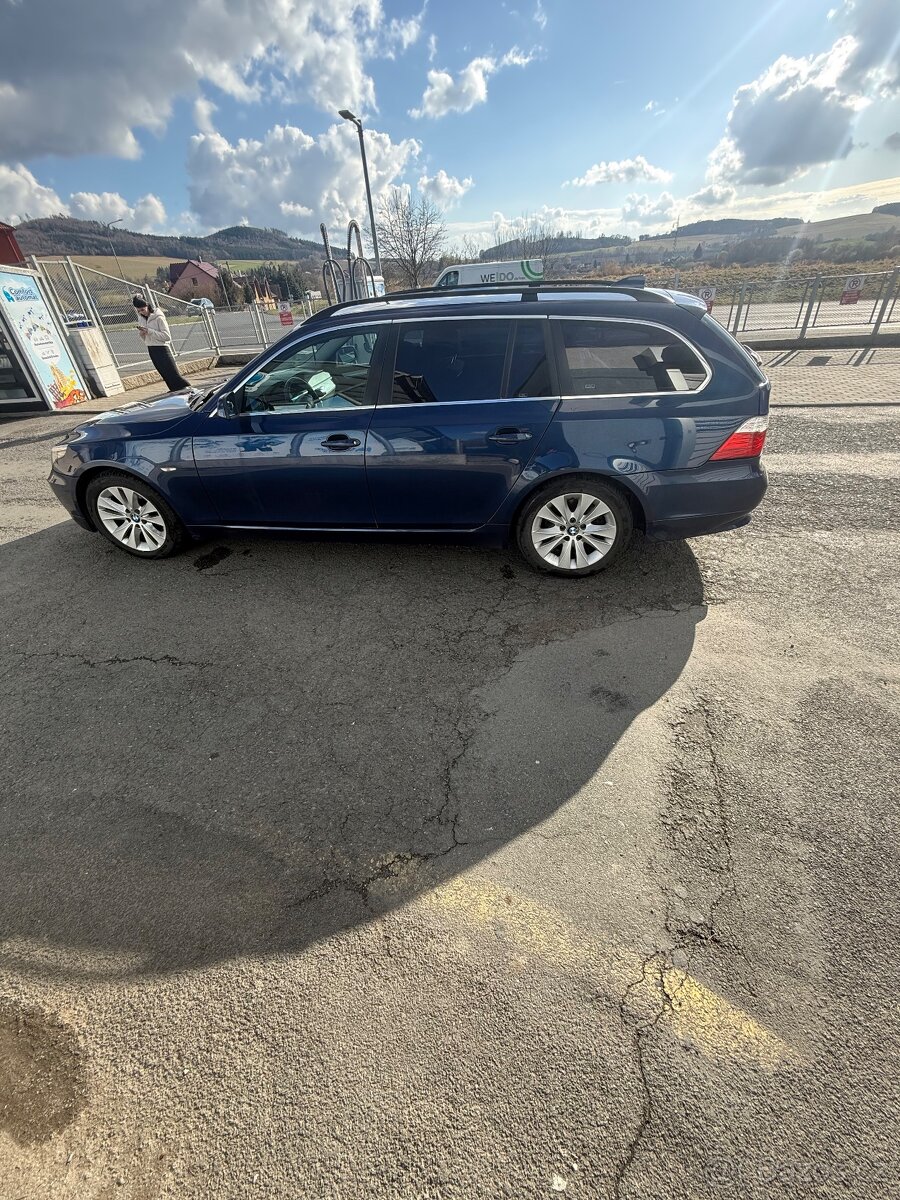 BMW e61 530d Lci 173 kw - 5