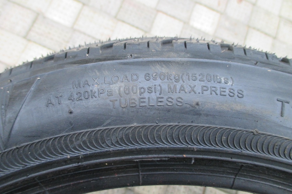 Pneumatika 125/80 R15 - nová - 2ks - 5
