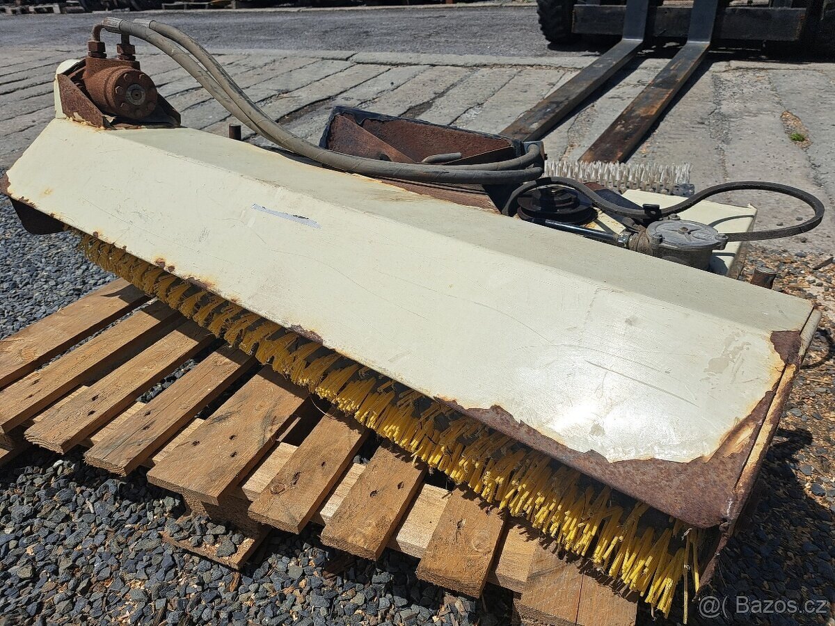 Zametaci kartáč koště pro malotraktor.. - 5
