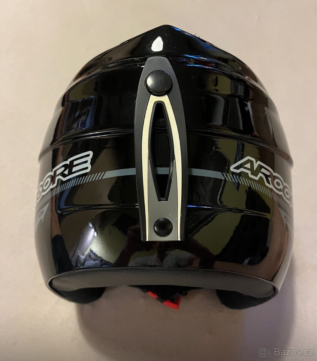 helma a brýle na lyže - 5