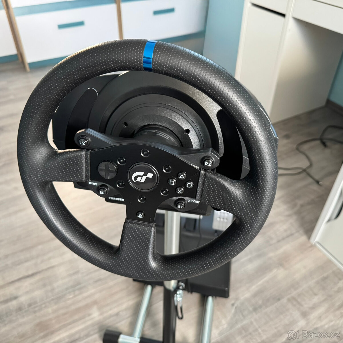 Volant Thrustmaster T300 RS, 3-pedály T3PA + Stojan DeluxeV2 - 5