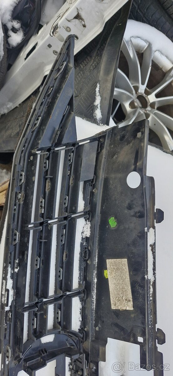 Maska mrizka chladice vw passat 3g b8 - 5