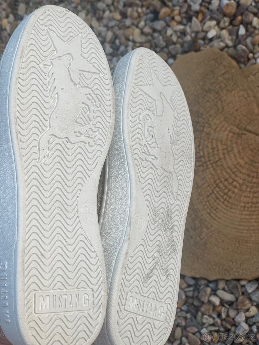 Tenisky zn. Mustang nové s cedulkou - 5