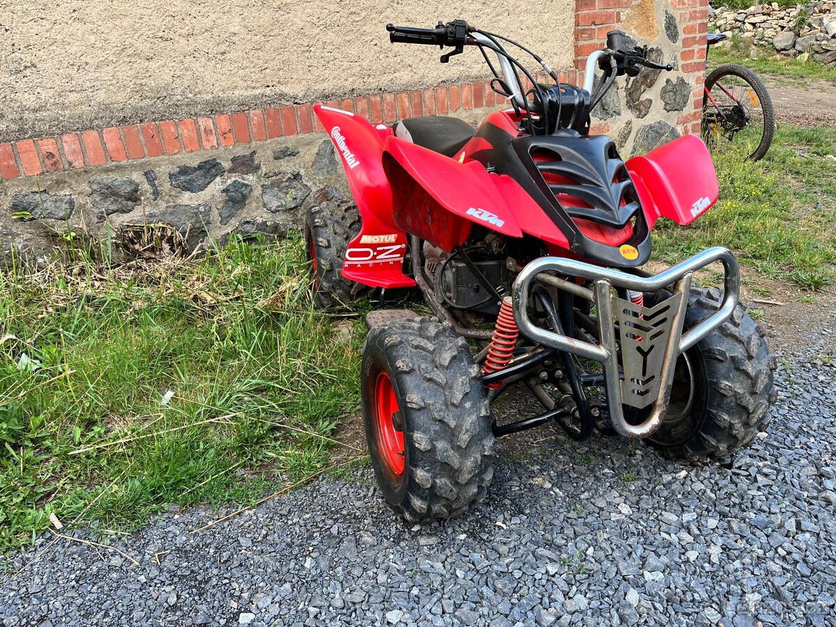 Čtyřkolka 150 ccm