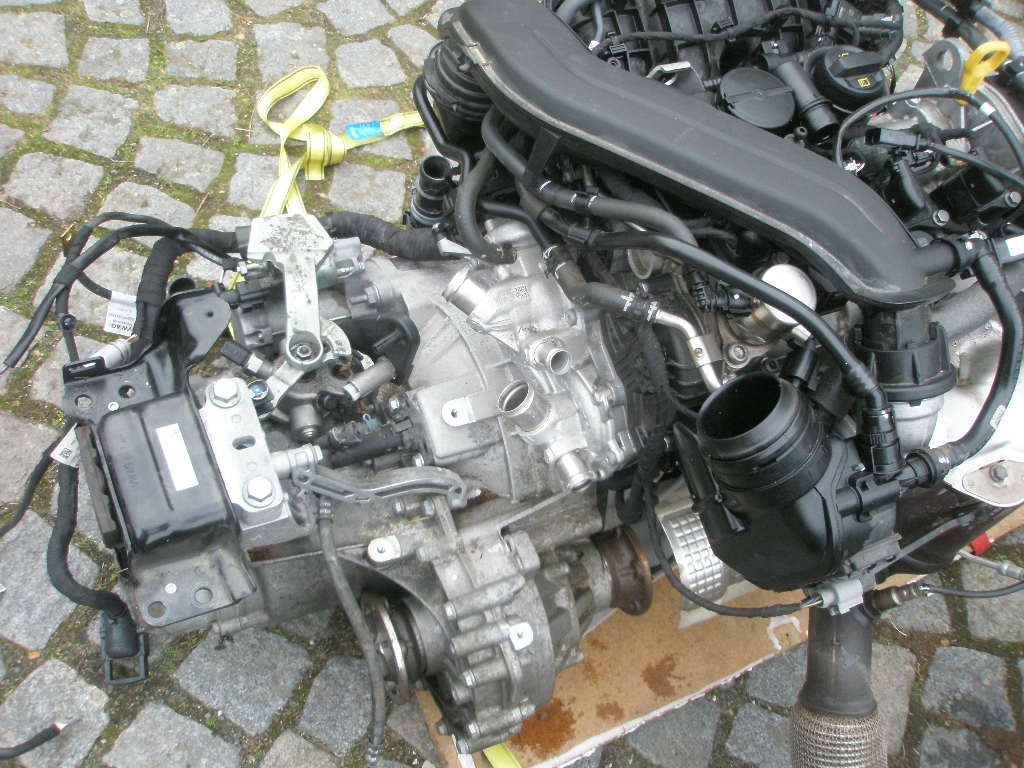Prodám 2x motor 1.0TFSI DLAA DSG a díly na Kamiq Scala - 5