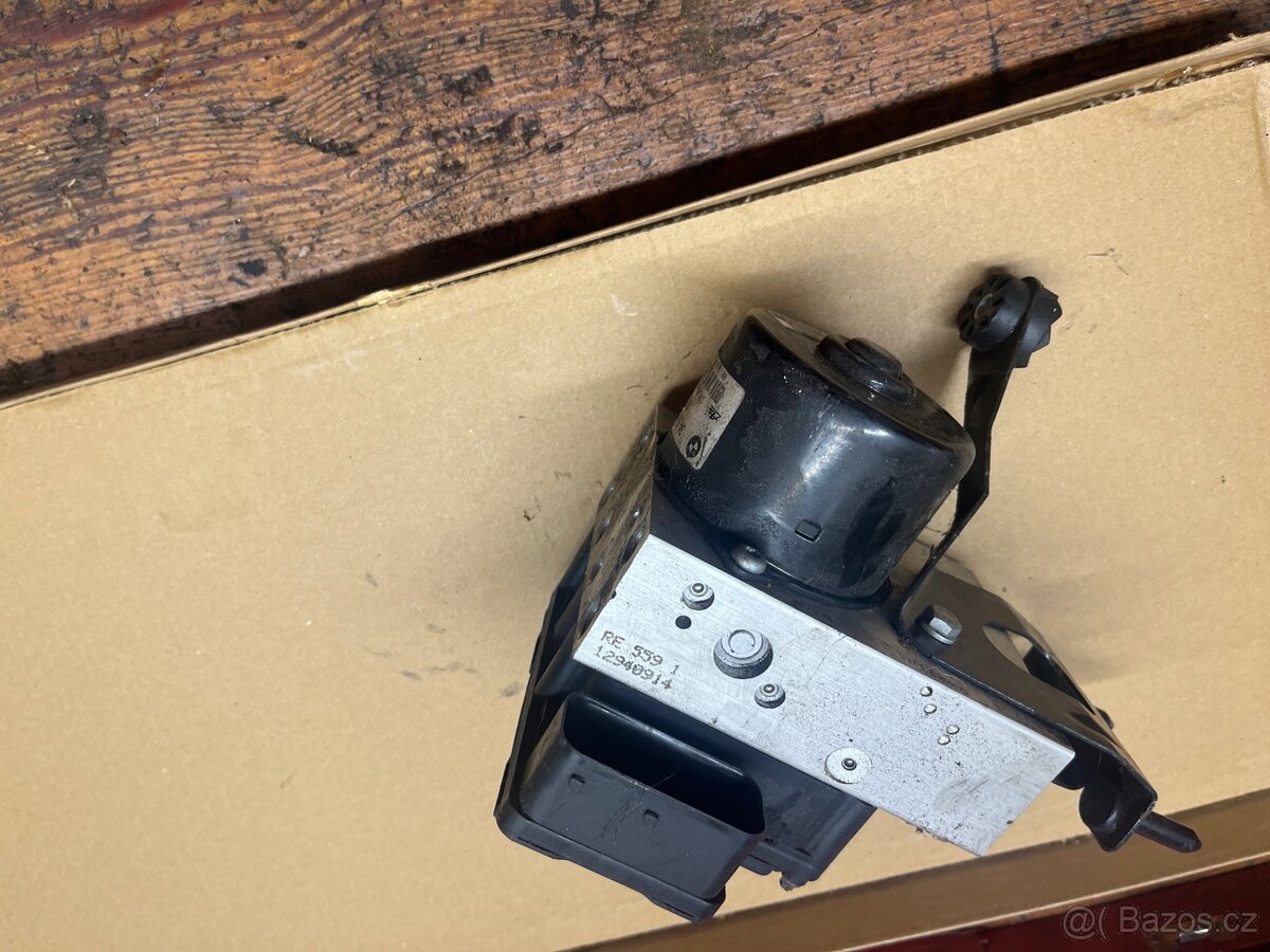 Kostka Abs s čerpadlem a jednotkou BMW E46 - 5