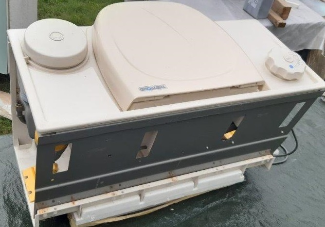 Kazetové(pevné) Chemické WC pro obytný přívěs,obytné auto... - 5