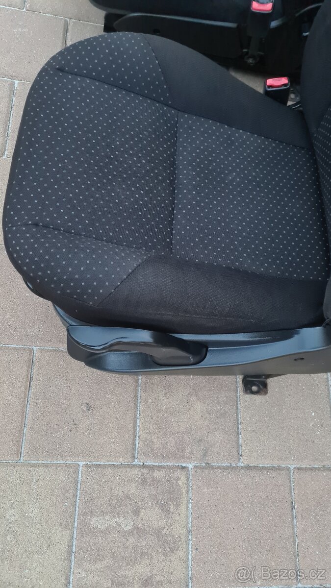 Mitsubishi Pajero Pinin Shogun sada sedaček - 5