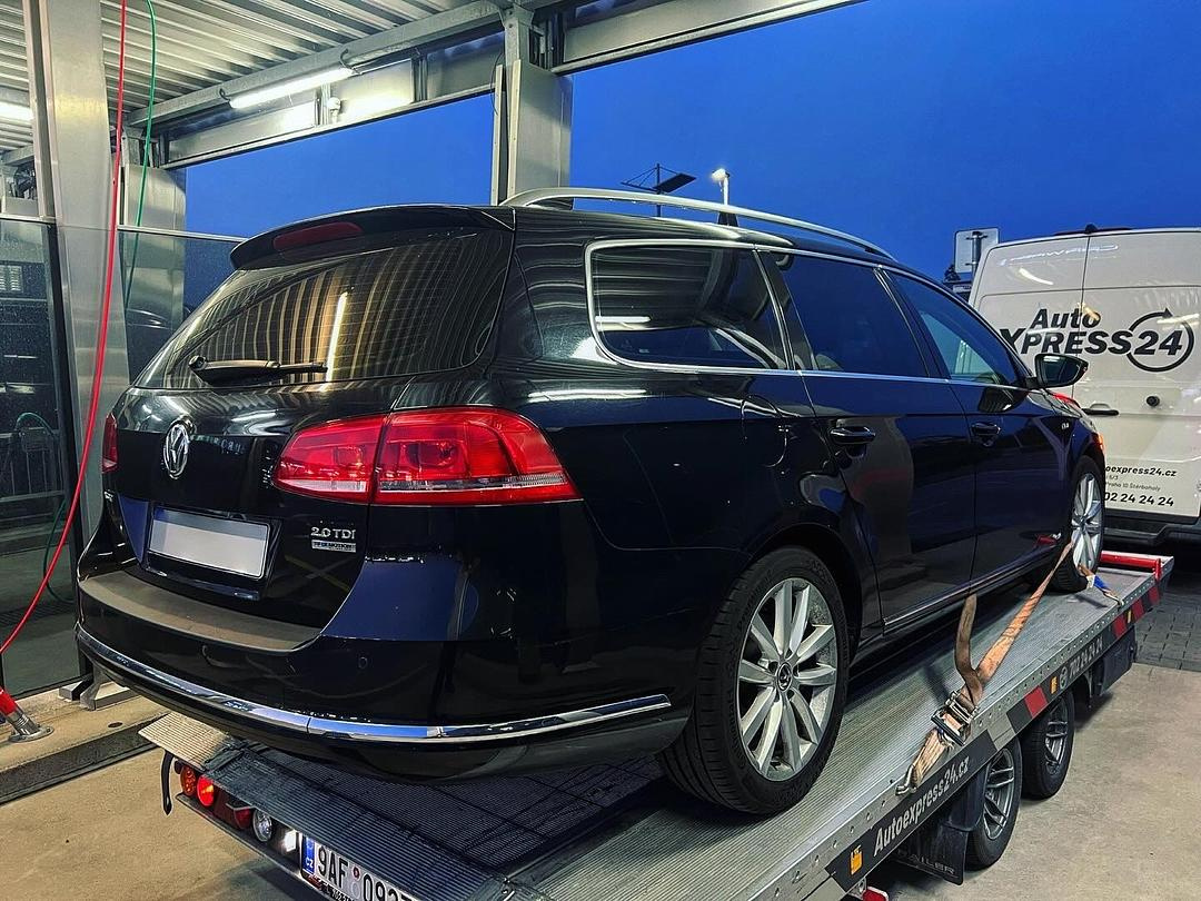 Vůz na náhradní díly VW Passat B7 kombi 2011 CFFB MSV LC9X - 5