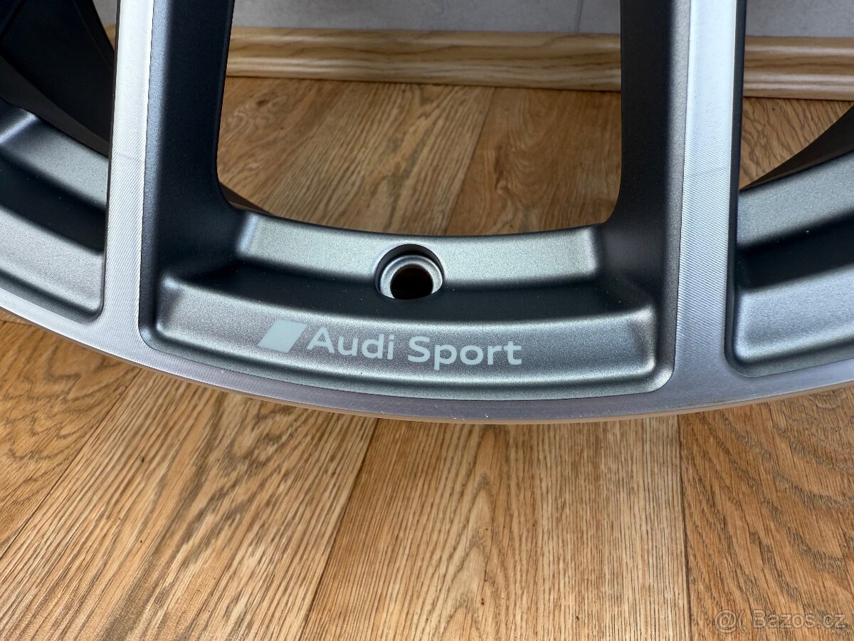 Originál R20 kola Audi Q3 / RSQ3 - 5