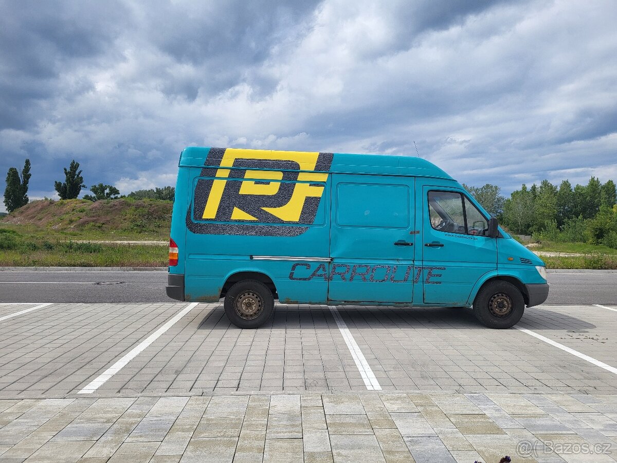 Mercedes sprinter - 5