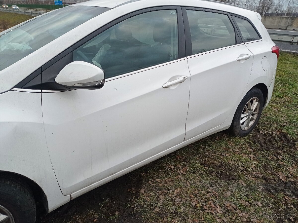 Hyundai i30 (2014) 1.6 CRDi 81kw - 5