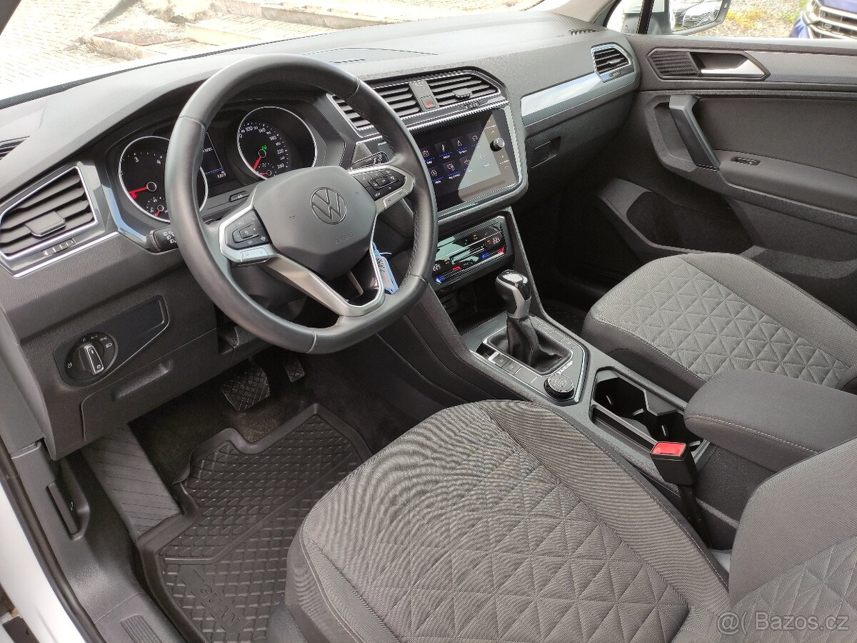 VW Tiguan DSG 4Motion FullLED KAMERA TAŽNÉ MY 22 - 5