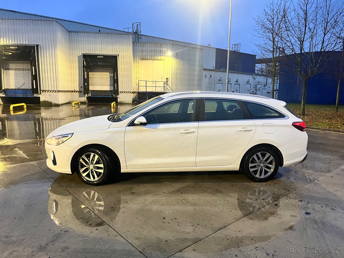 Hyundai i30 kombi / 1.6crdi / 2017 - 5