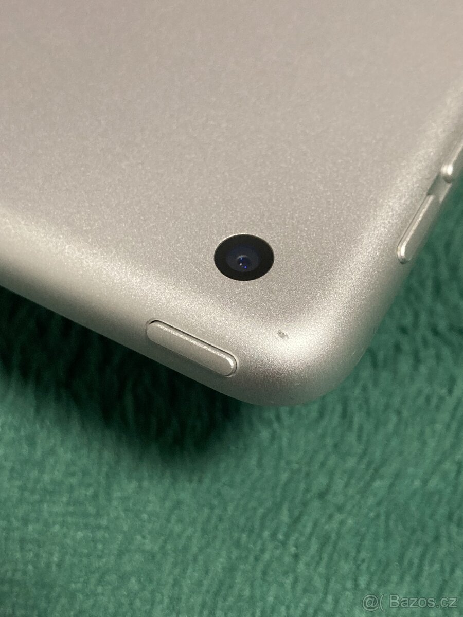 iPad 8 (2020) | 10.2" 128GB Baterie 90% - 5