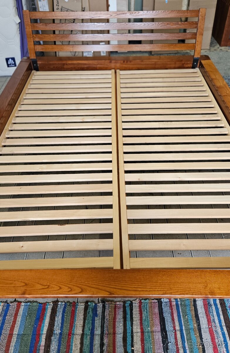 Postel masiv včetně roštu - 5