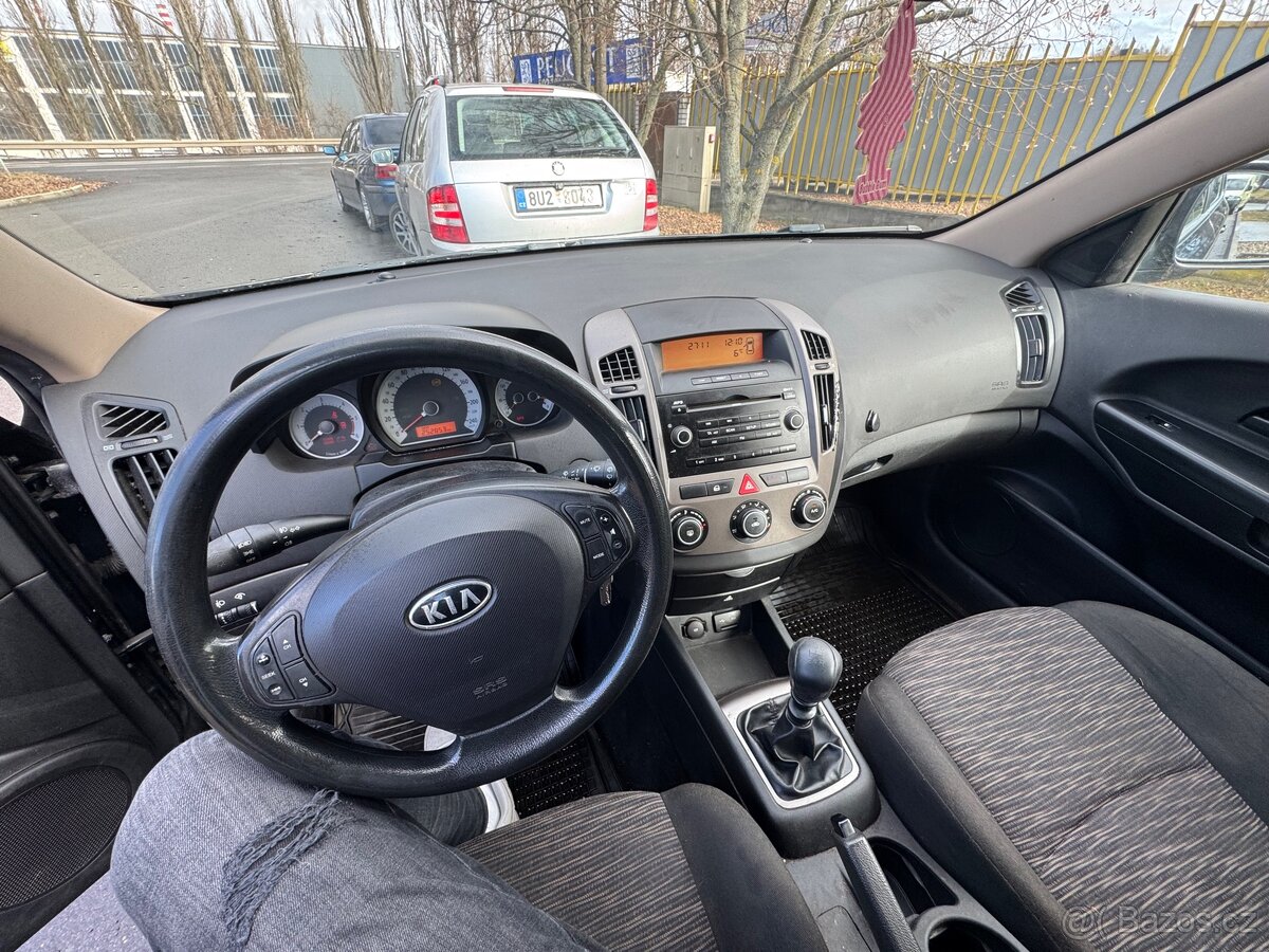 Kia ceed 1.6 crdi 66kw - 5