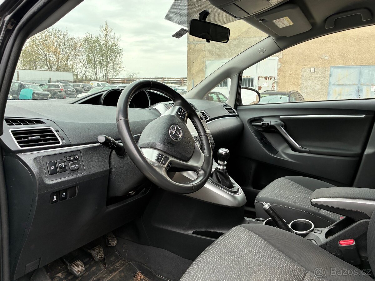 Toyota Verso 1.6 D4D BMW motor - 5