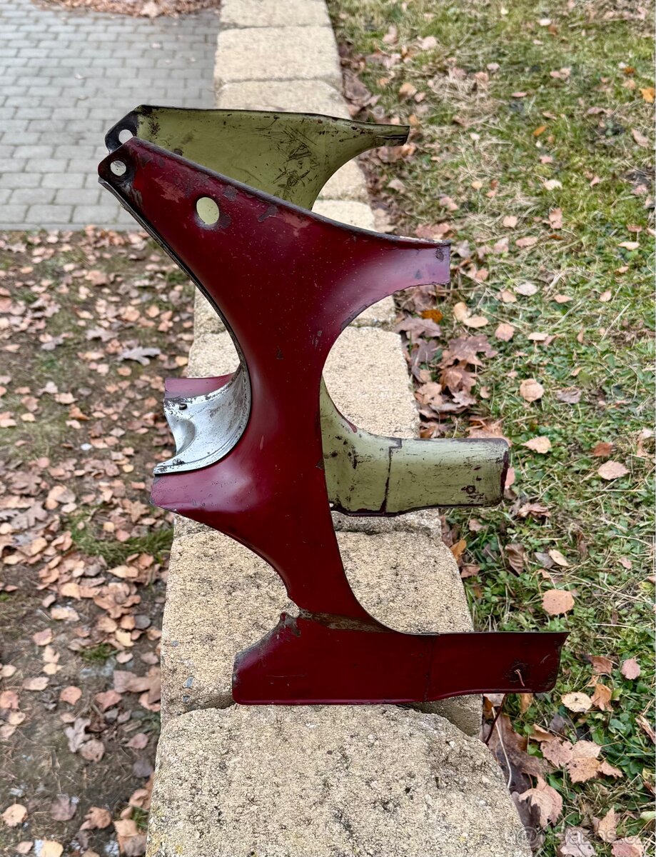 Jawa ČZ 250 353 kývačka - podsedlové plechy - 5