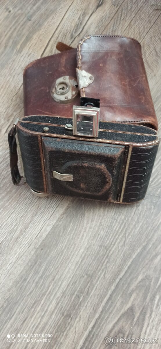 Fotoaparáty -různé stáří - 5