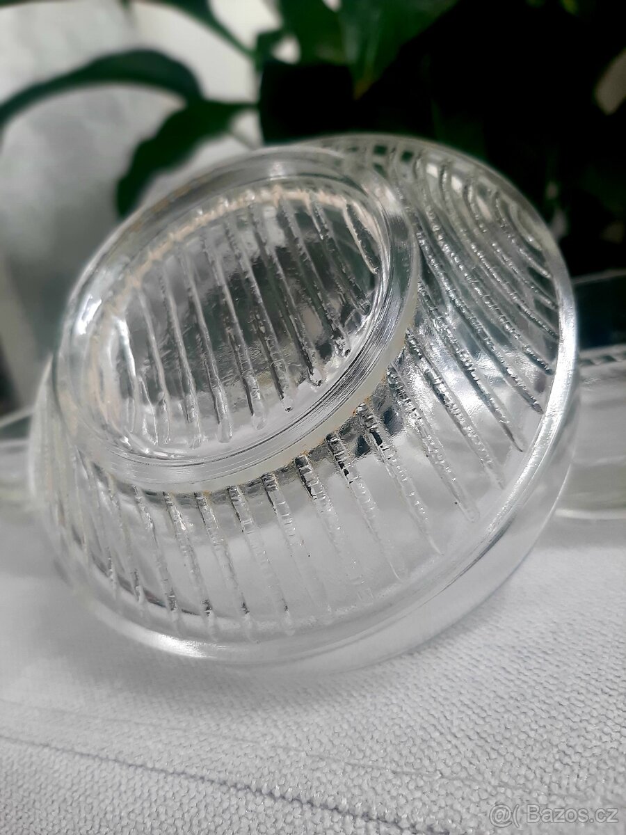 Skleněné poháry, misky, sklenice na kávu a jiné.. - 5