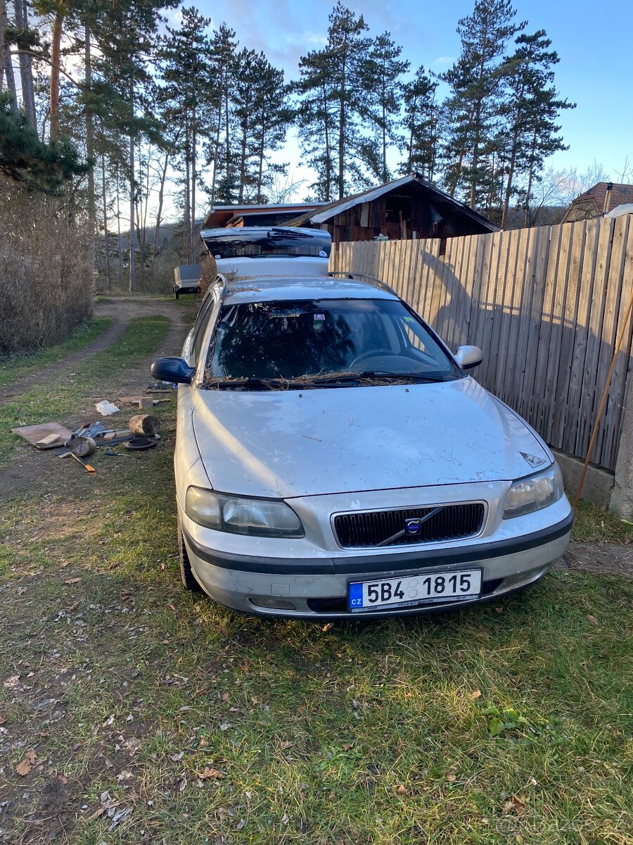 Volvo v70||, 2,5 TDI - 5