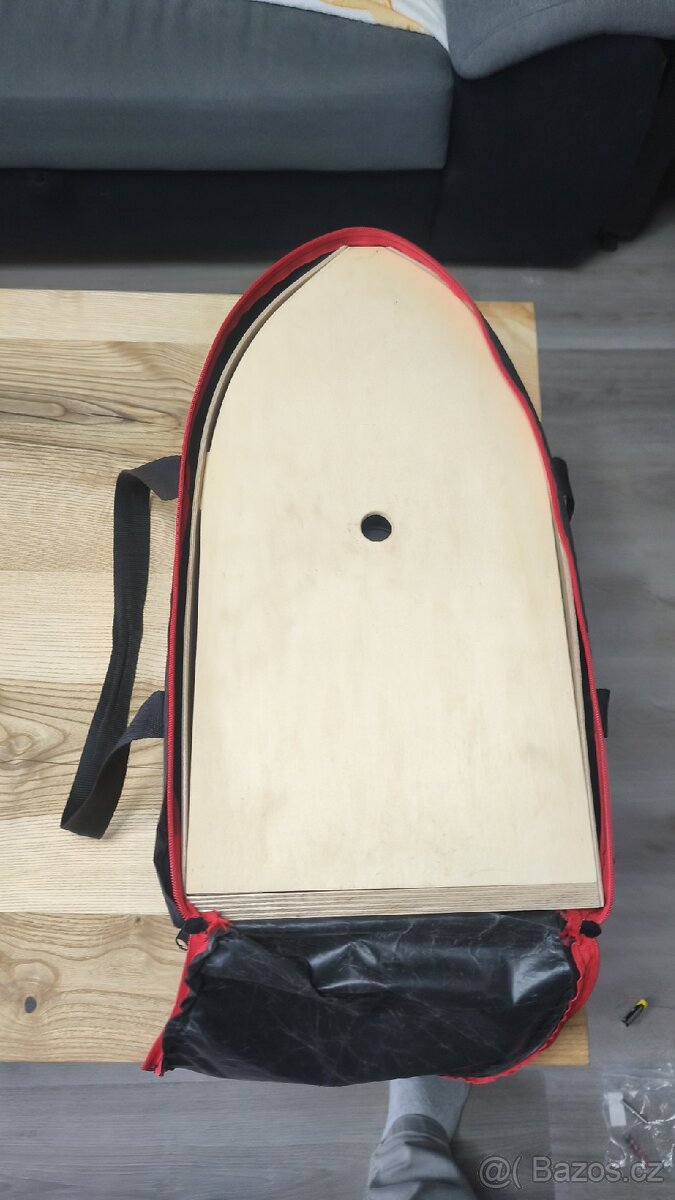 Zavážecí lodička bez GPS - 5