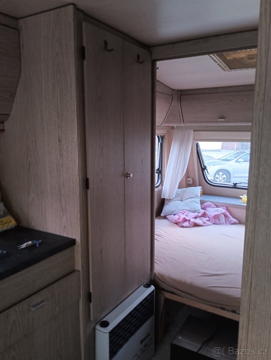 Karavan wilk de Luxe - 5