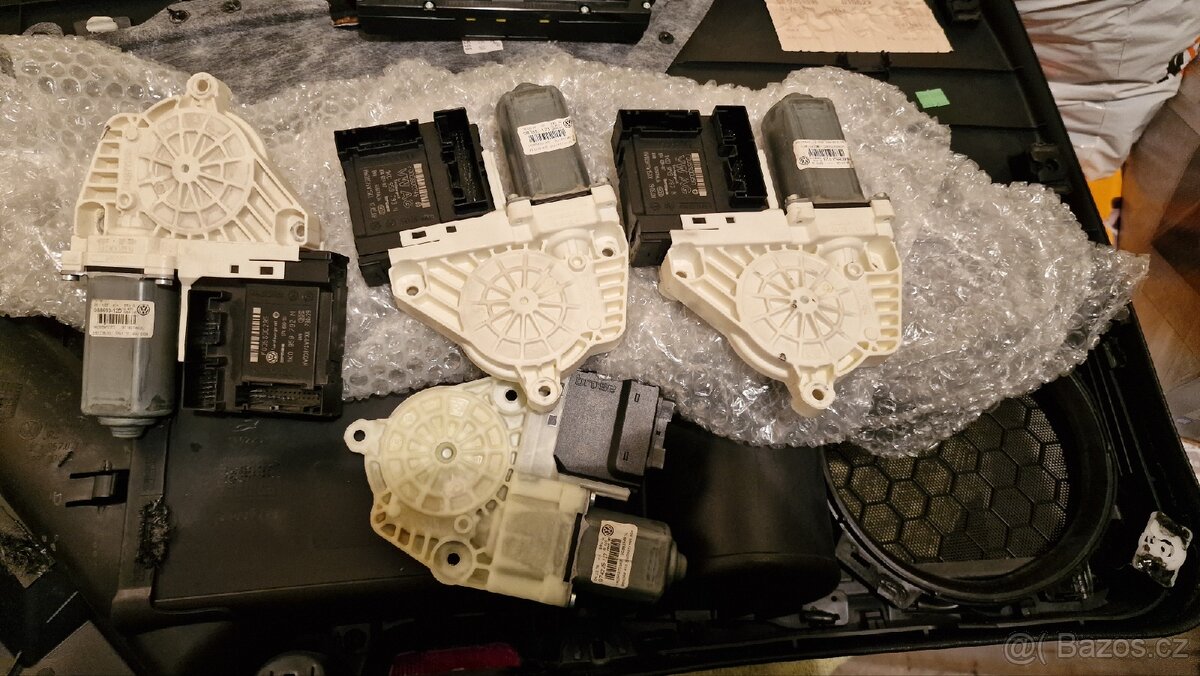 Jednotka motorek stahování passat b6 - 5