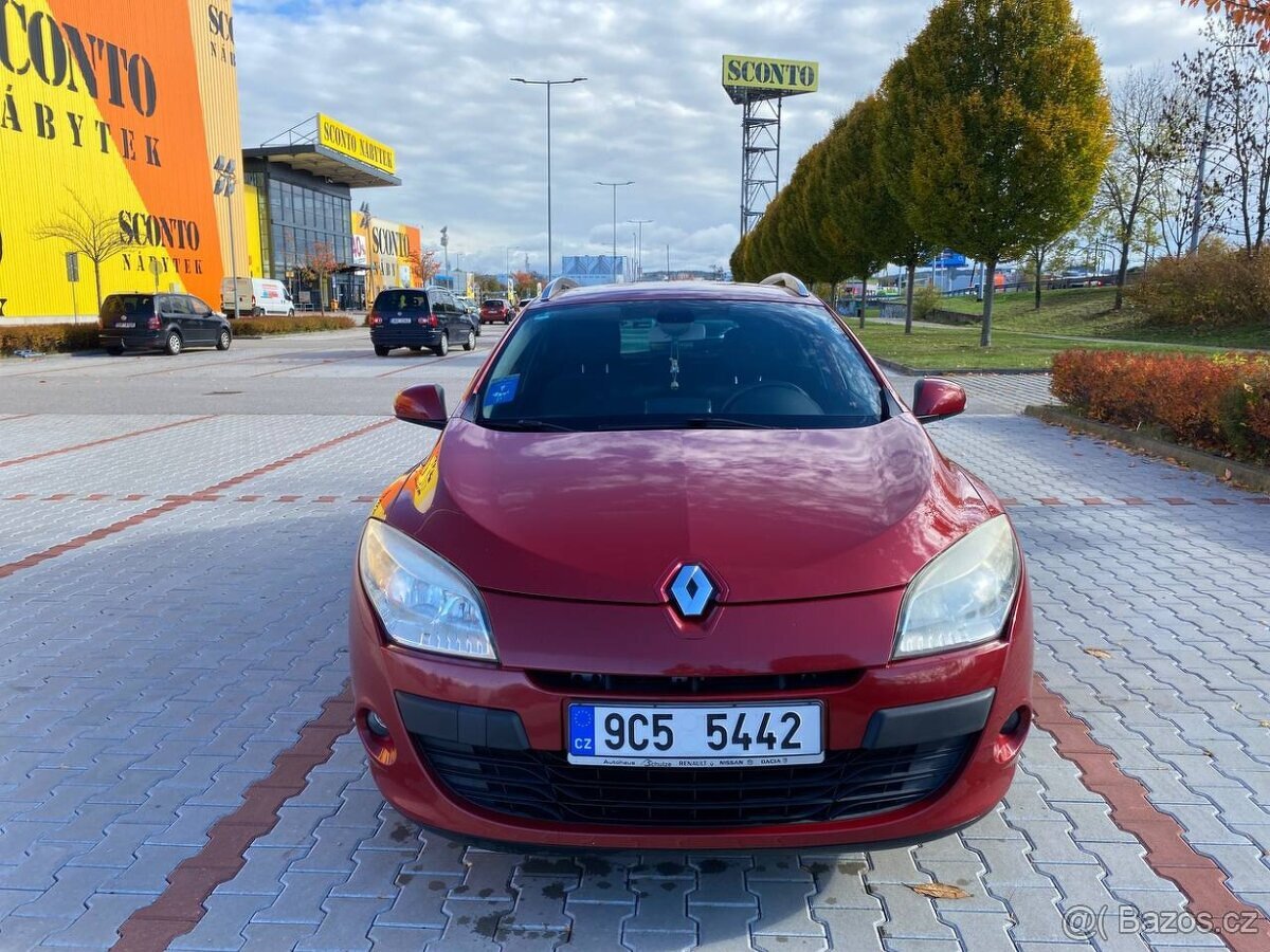Renault Megane - 5