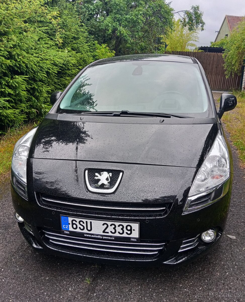Peugeot 5008 1.6Hdi 82kw rok 6/2012 - 5