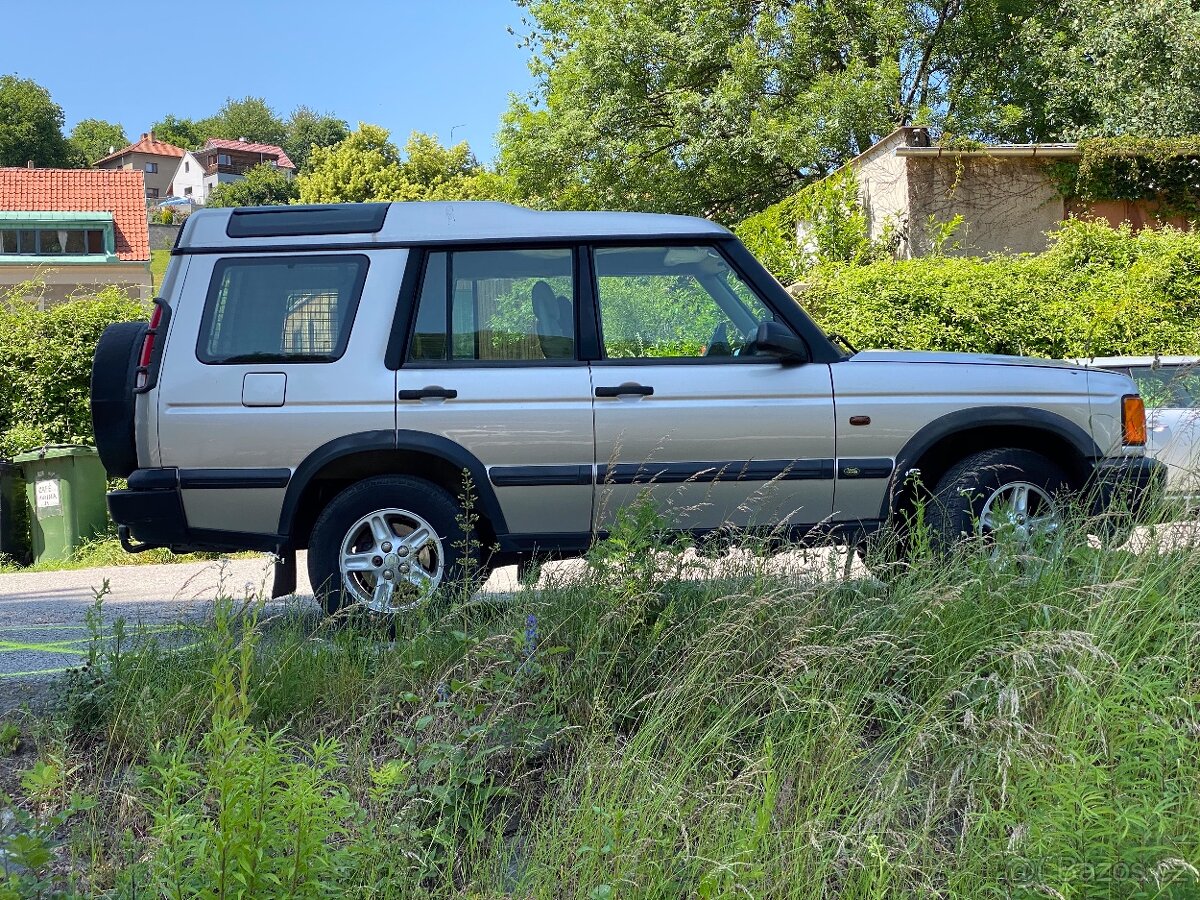 Land Rover Discovery 2