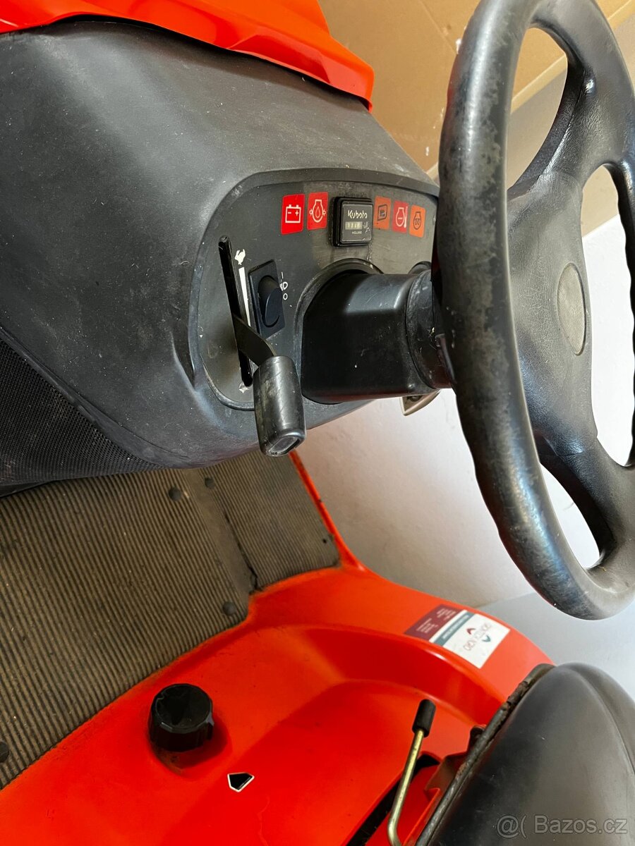 Sekačka Kubota GR 2100 - 5