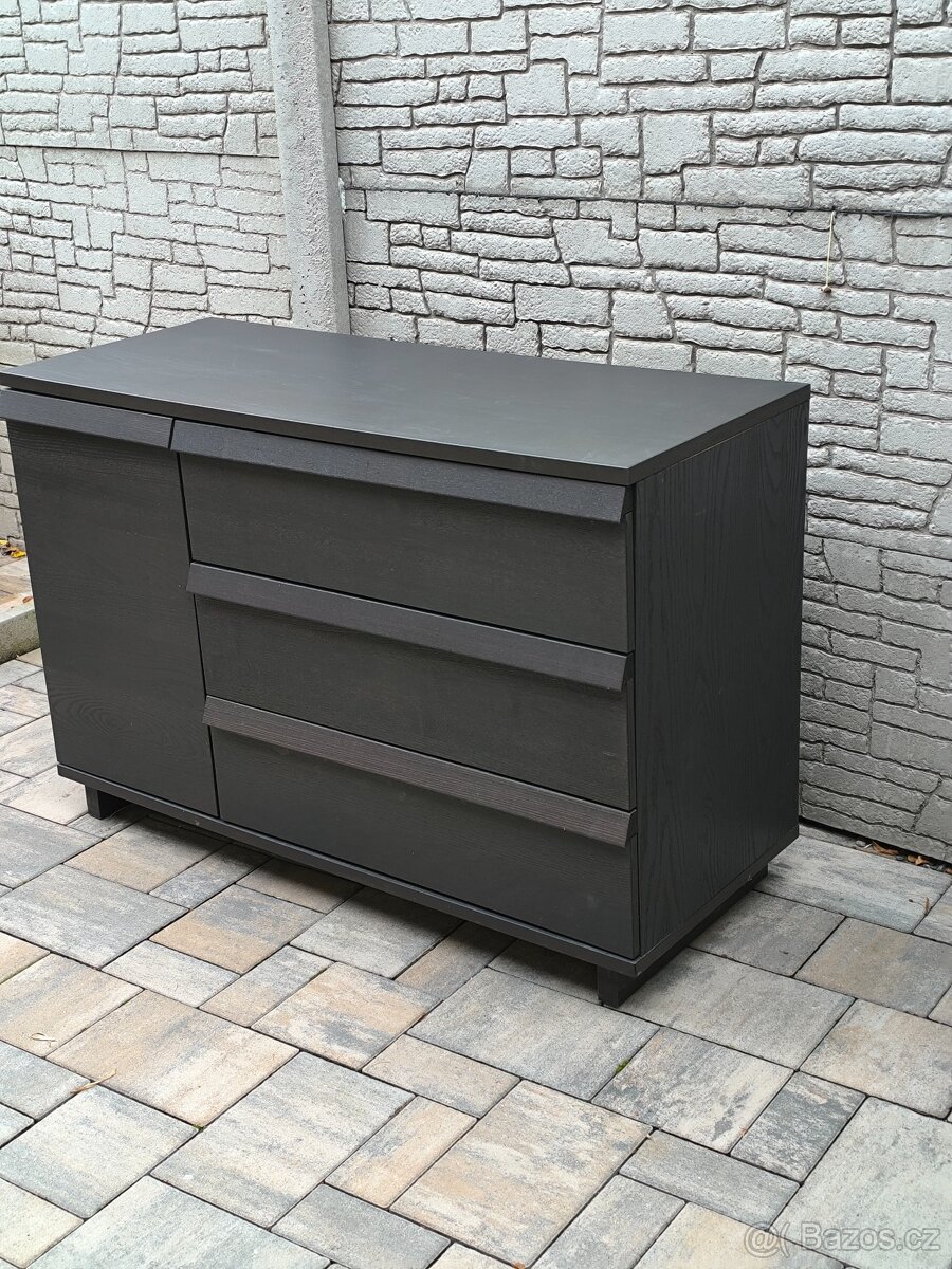 Prodám černou komodu - 5