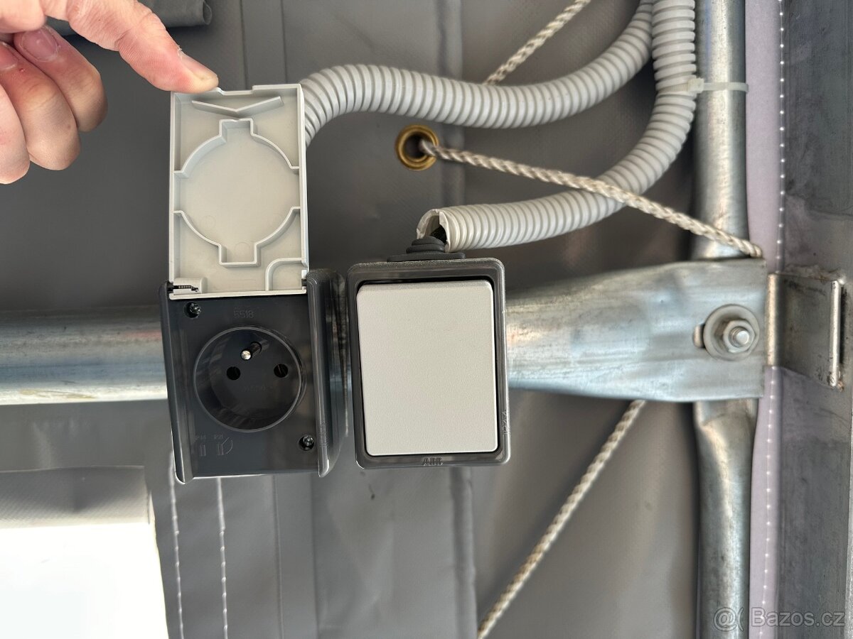 Plachtová hala 10x12,2x5,2 šedá/antracid. lem - 5