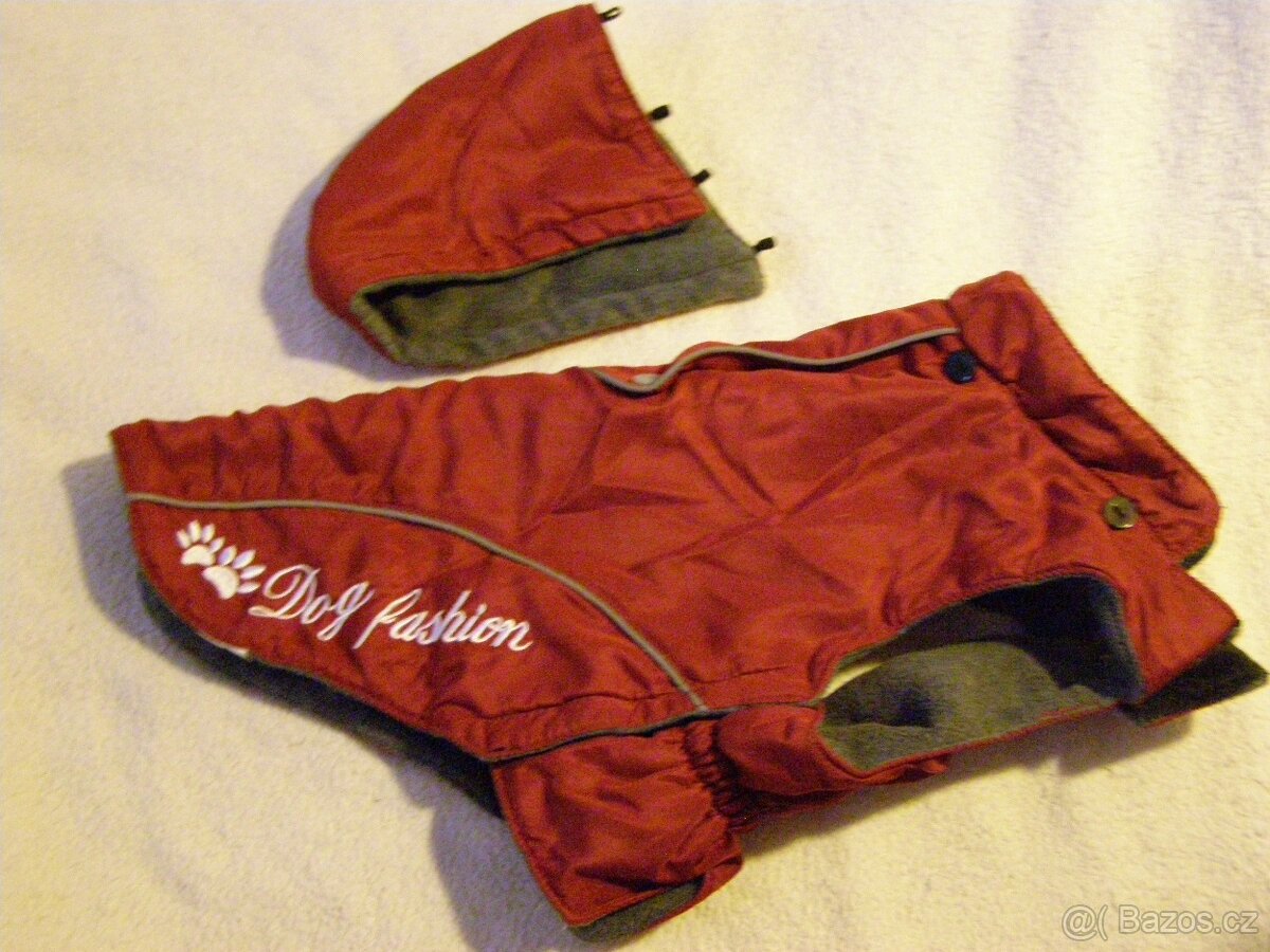 Daruji obleček a kšíry pro malého psa. - 5