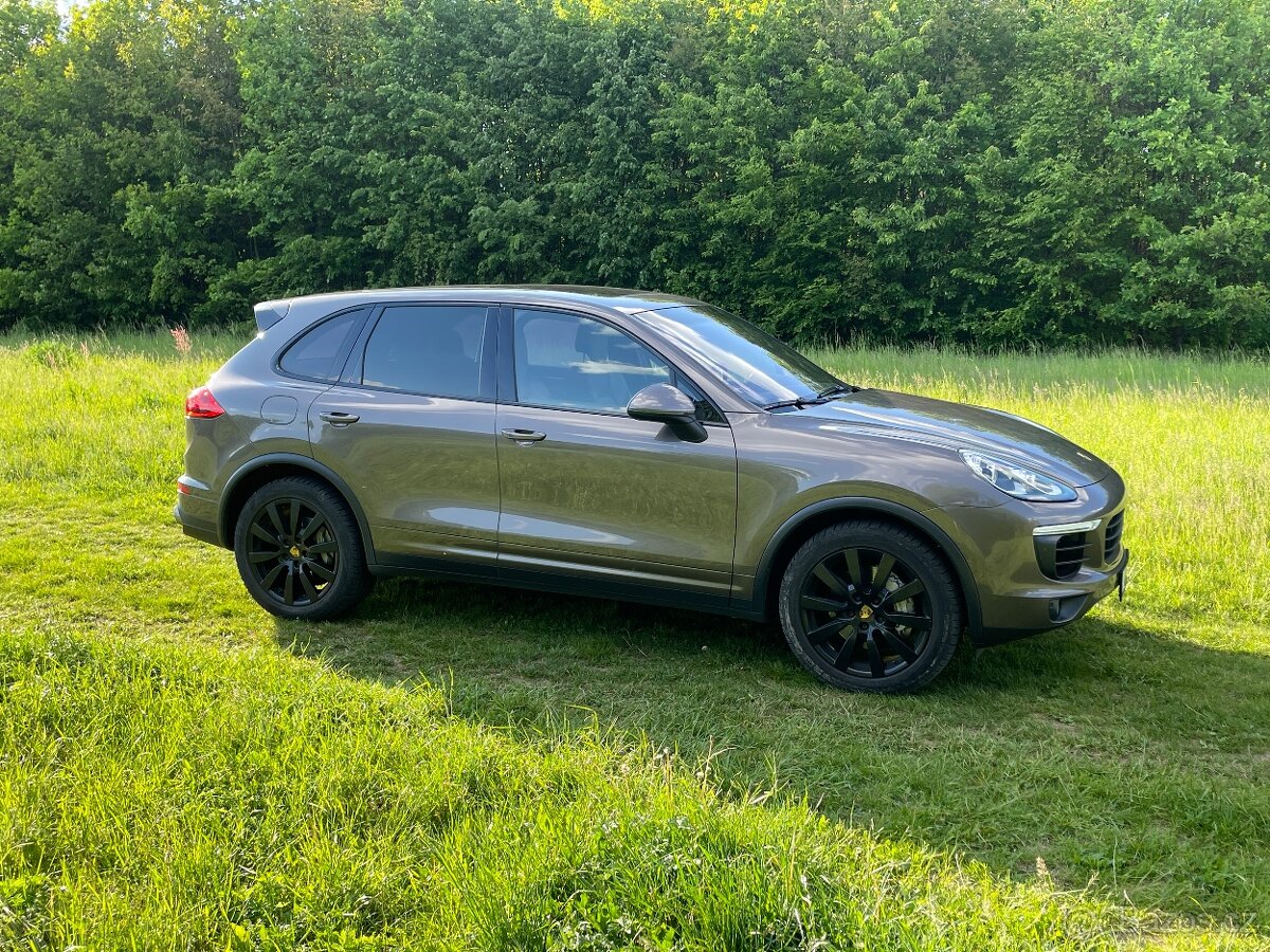 2016 Porsche Cayenne S diesel 4,2 V8 - 5
