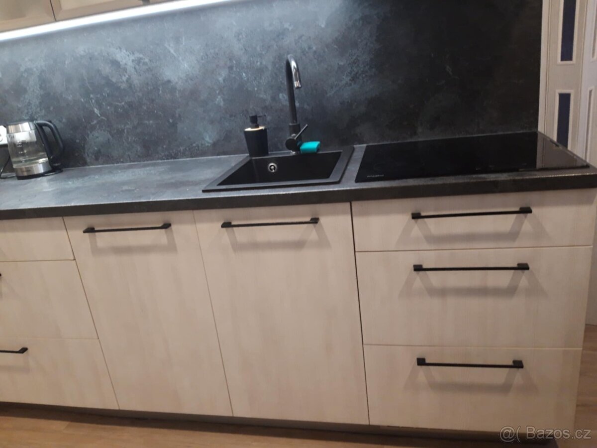 Prodám kuchyňskou linku - 5