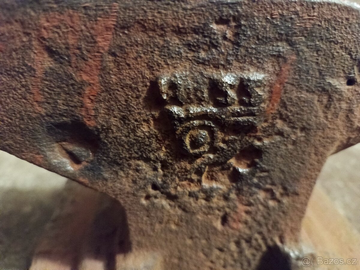 Kovadlina stará bez závad 10kg - 5