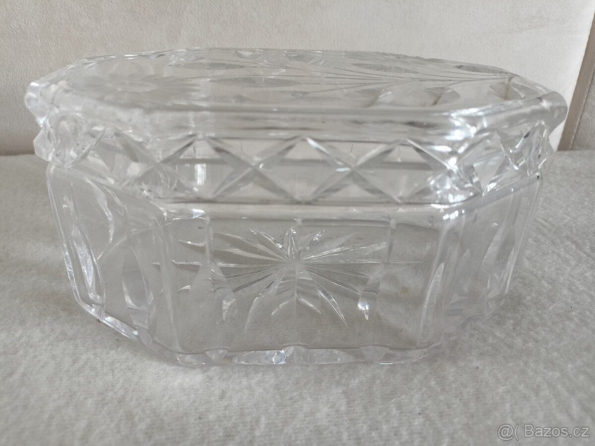 Broušená dóza na bonbóny - 5